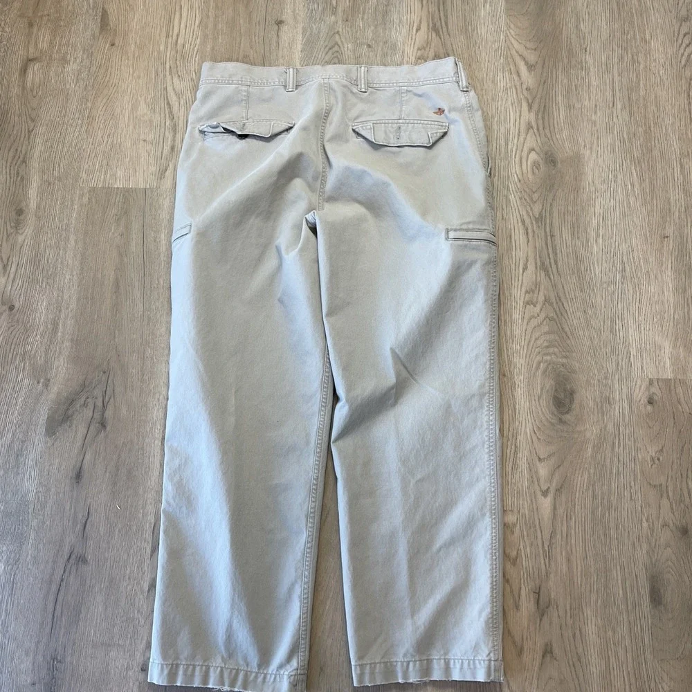 Dockers Pacific Collection Crossover Cargo Pants Mens 42x32 Khaki Cotton NWOT